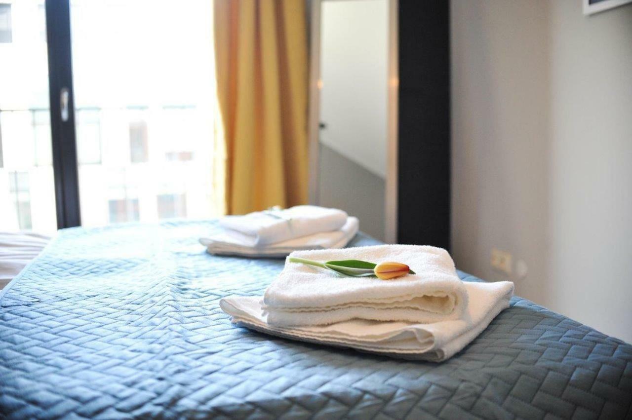 3D Szlak 77 Apartament Krakow Bagian luar foto