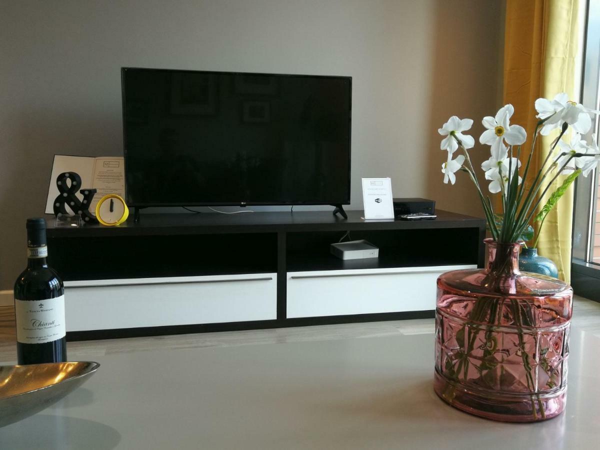 3D Szlak 77 Apartament Krakow Bagian luar foto
