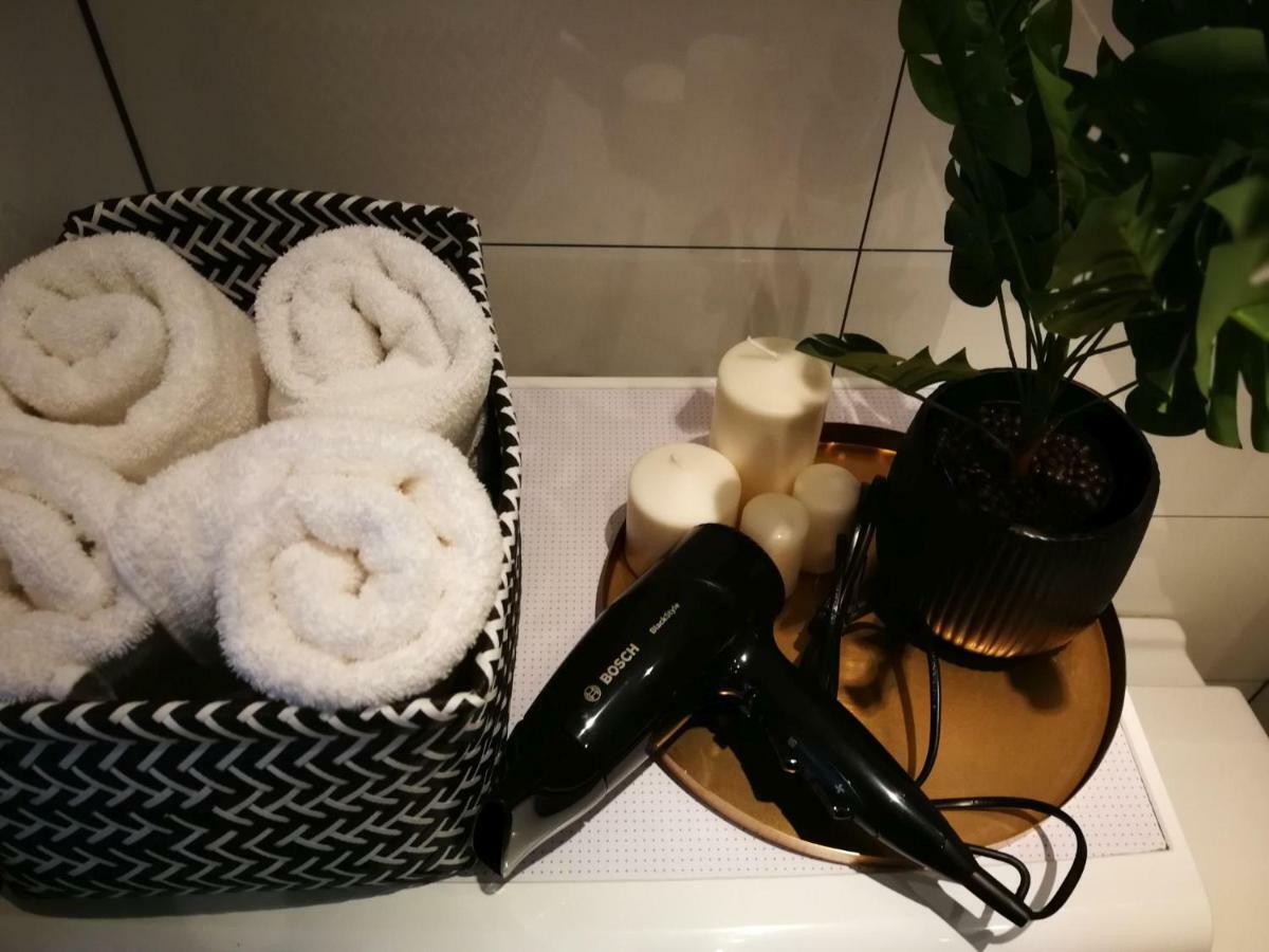 3D Szlak 77 Apartament Krakow Bagian luar foto